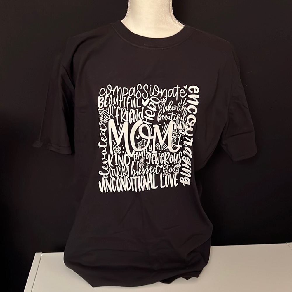 Mom T shirt
